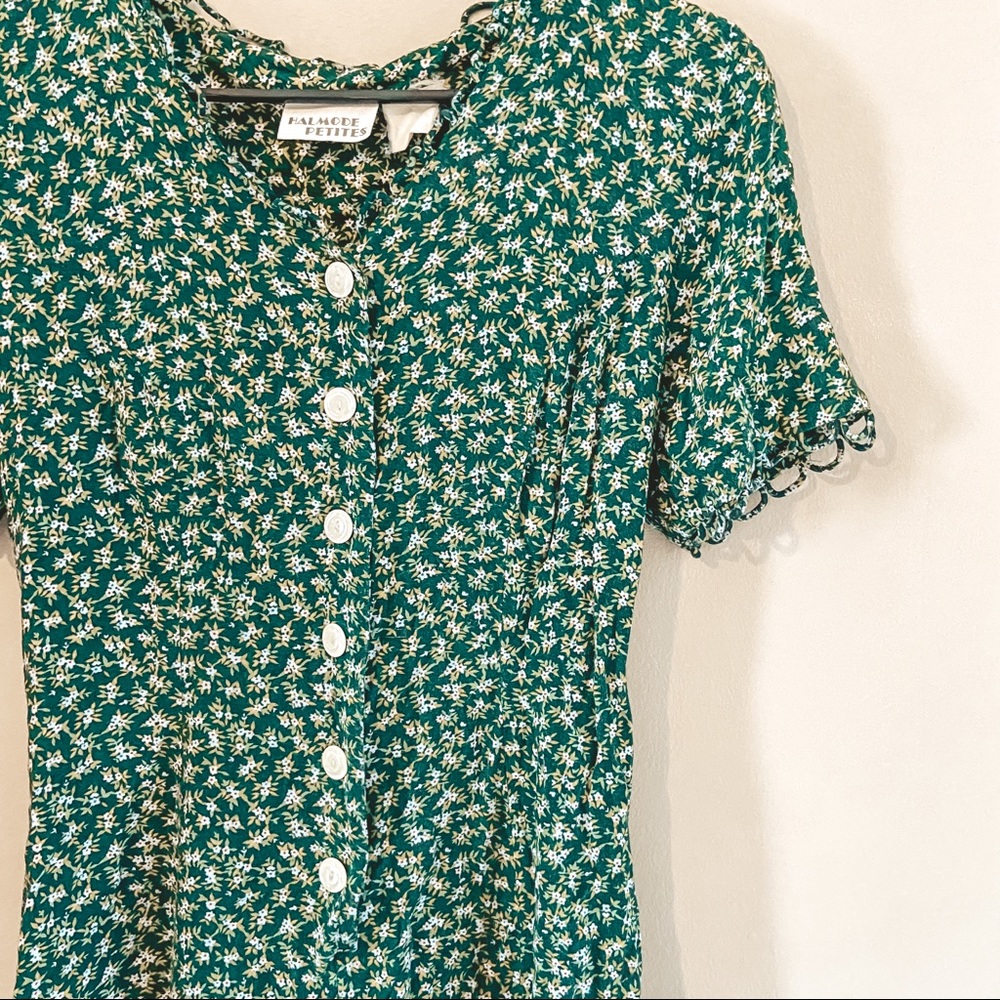 🌿 Vintage Floral Dress